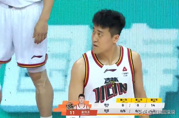 🔥姜伟泽：吉林外线冷血杀手！182cm小个子，三分+大心脏拉满！
 
从延边林