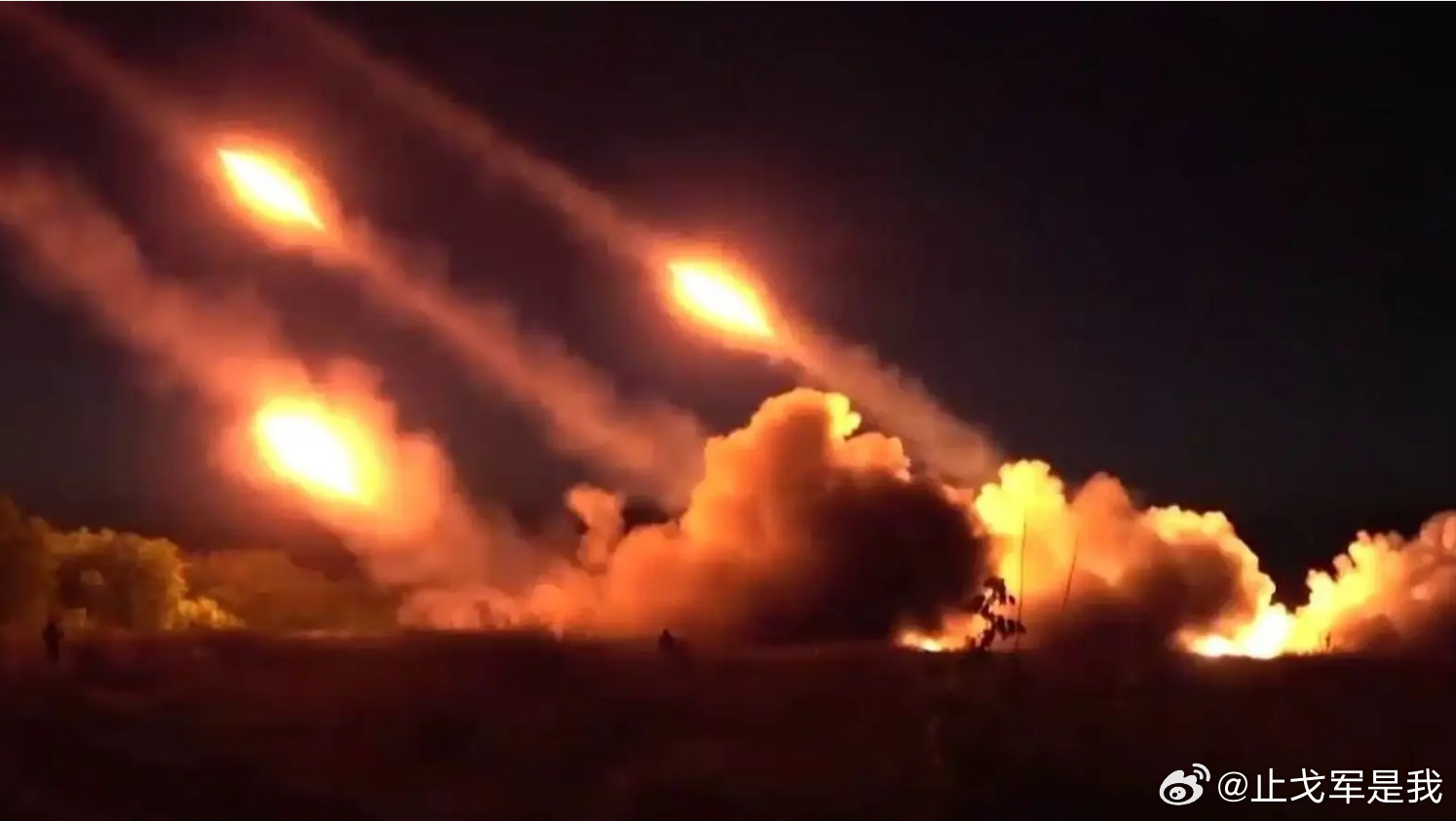 以色列市长直播崩溃痛斥内塔尼亚胡都自己引起的，谁会帮你们呢？看看伊朗用子母弹攻击