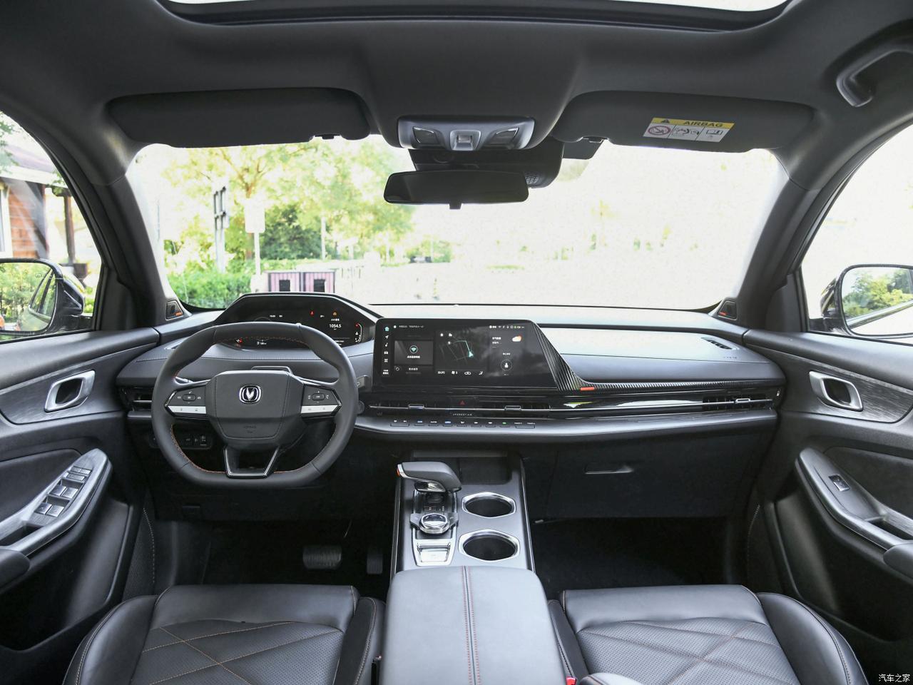 出差在路上，一行的同事聊到韩系车为什么变成现在这个样子？
如果说sade是外因，