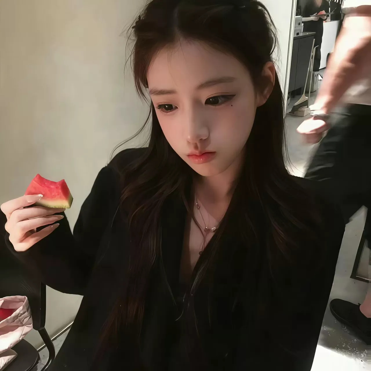 推荐你会喜欢的高清无水印女头 