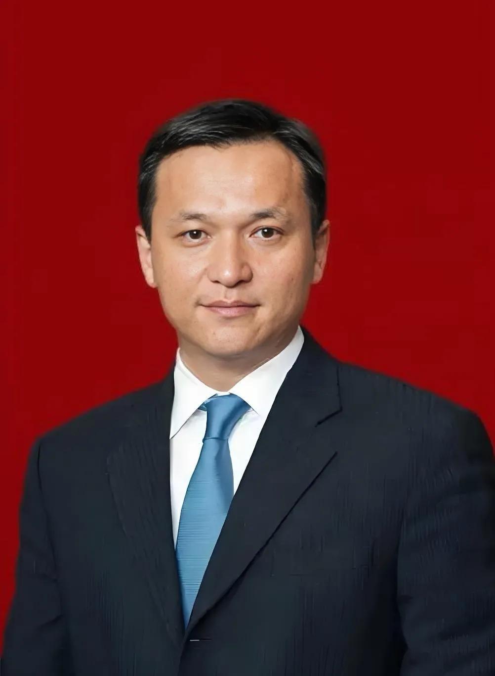 将军之子把咖啡战争打回美国本土：朝鲜战场坑道战法，正在纽约绞杀星巴克
 

在纽