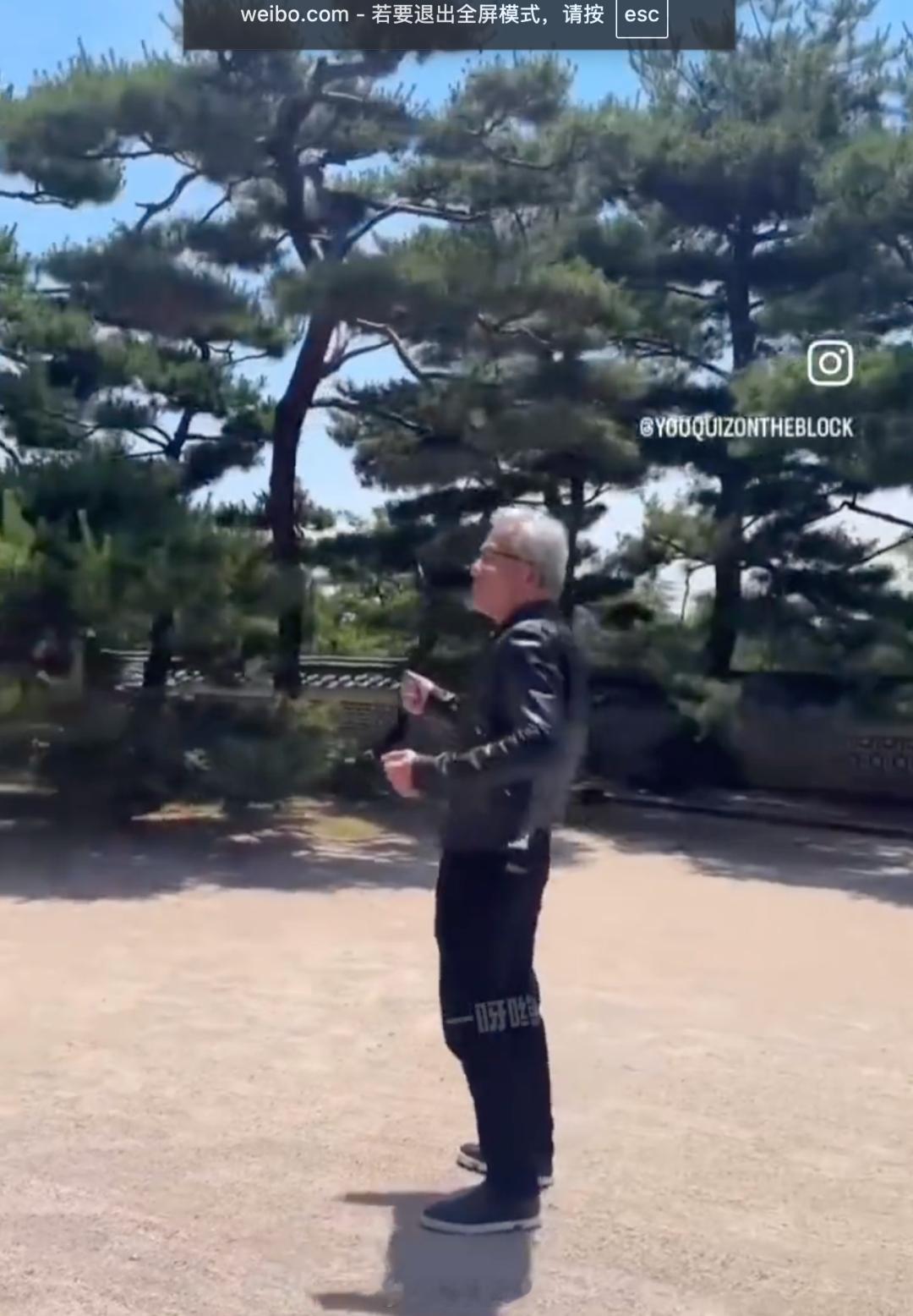 黄仁勋首次亮相韩国综艺，大秀皮衣舞技英伟达 CEO 黄仁勋上周开启了韩国首尔之行