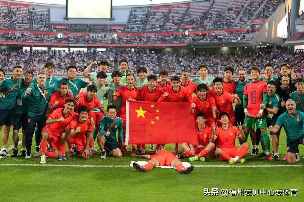 10月3日下午，名古屋亚运会男足铜牌争夺战中，中国亚运队在常规时间2比2战平乌兹