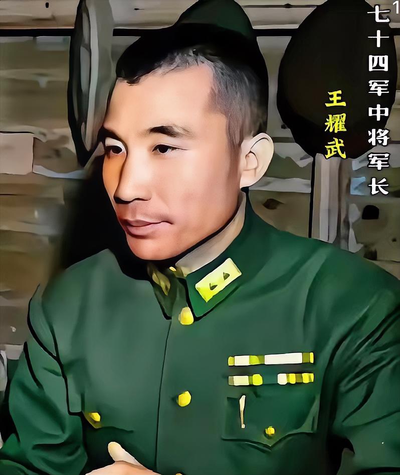 黄埔三期，国共公认抗日名将，唯一打满八年抗战全场的黄埔将领。自1937淞沪会战至