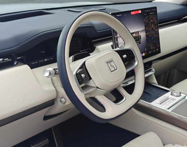 为什么说极氪9X是今年最值得入手的SUV？

这款超豪华SUV不管是从外形上面，