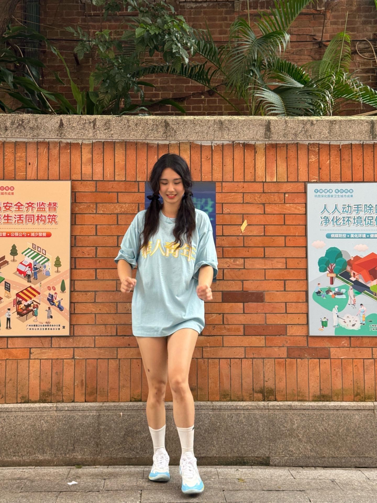 喜欢从来都是感觉不是么。