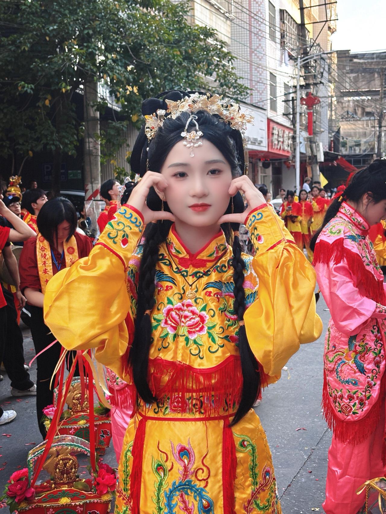 奶香妹妹几张拍摄于2024年