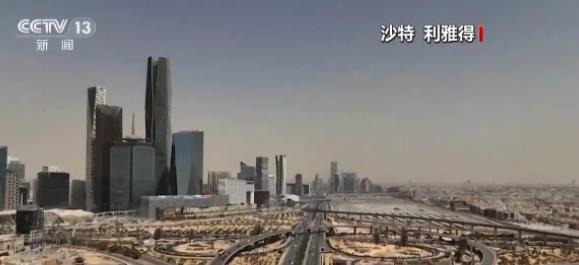 为什么沙特富得流油，却从没有国家去打沙特的主意呢？原因很简单，因为沙特太有钱了！