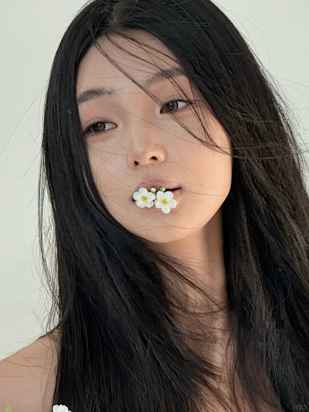 “低血糖”妆容
