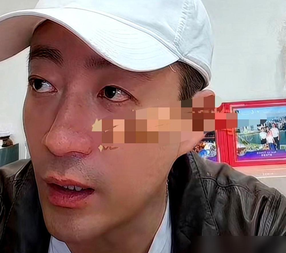 汪小菲，那边刚抱着小马宝笑开花，这边就被亲女儿小玥儿一句话，直接怼得原地哑火。这