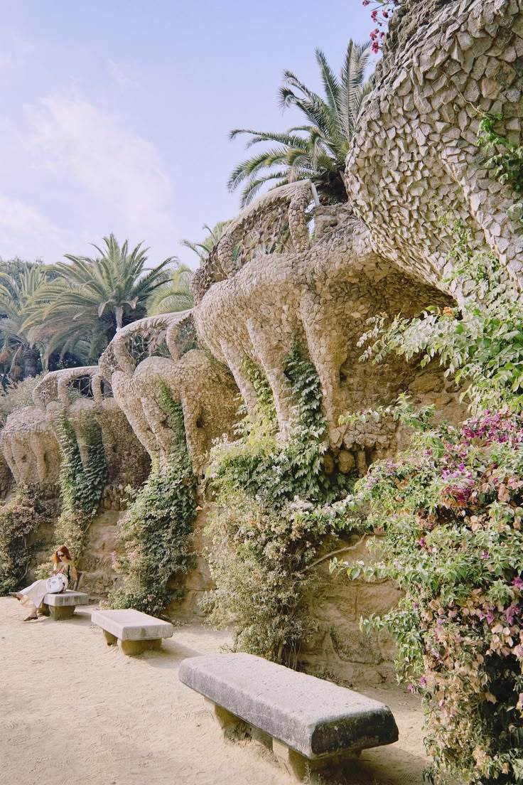 theBallroomGarden「Park Güell」位于 Barcelon