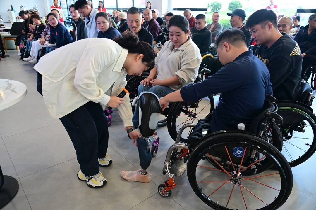 互助沙龙、轮椅快闪 成都市肢残人协会举办生活重建主题活动助力社会融入