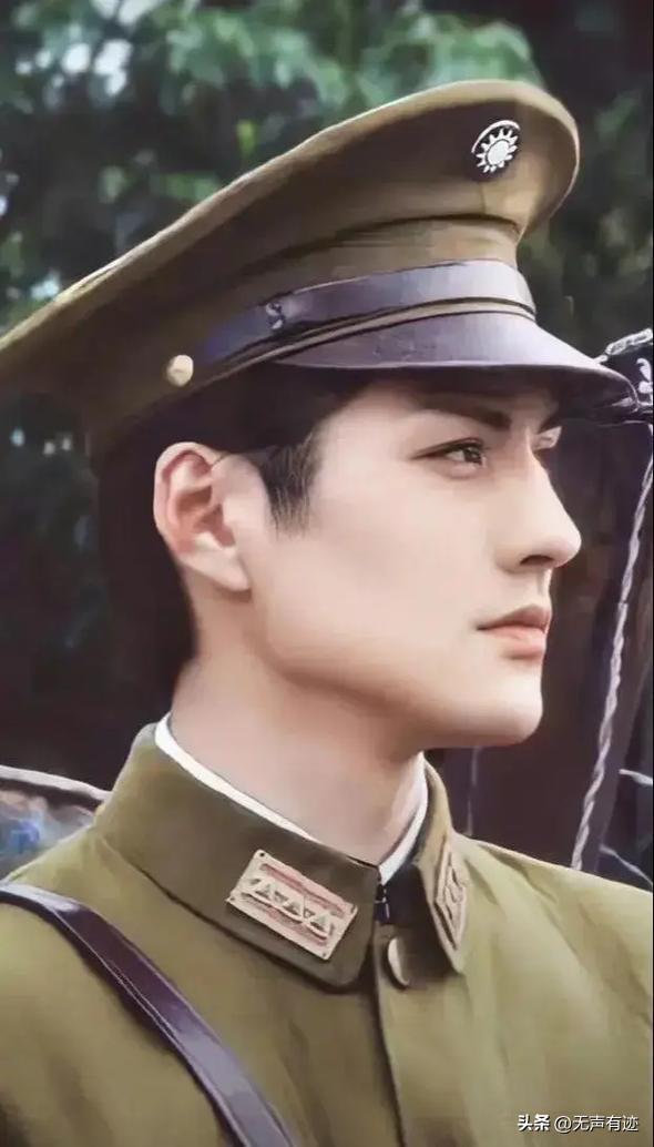 他们的脸为什么能长成这样啊？为什么啊！
这三张脸，看了有一二十年了，还是很惊艳，