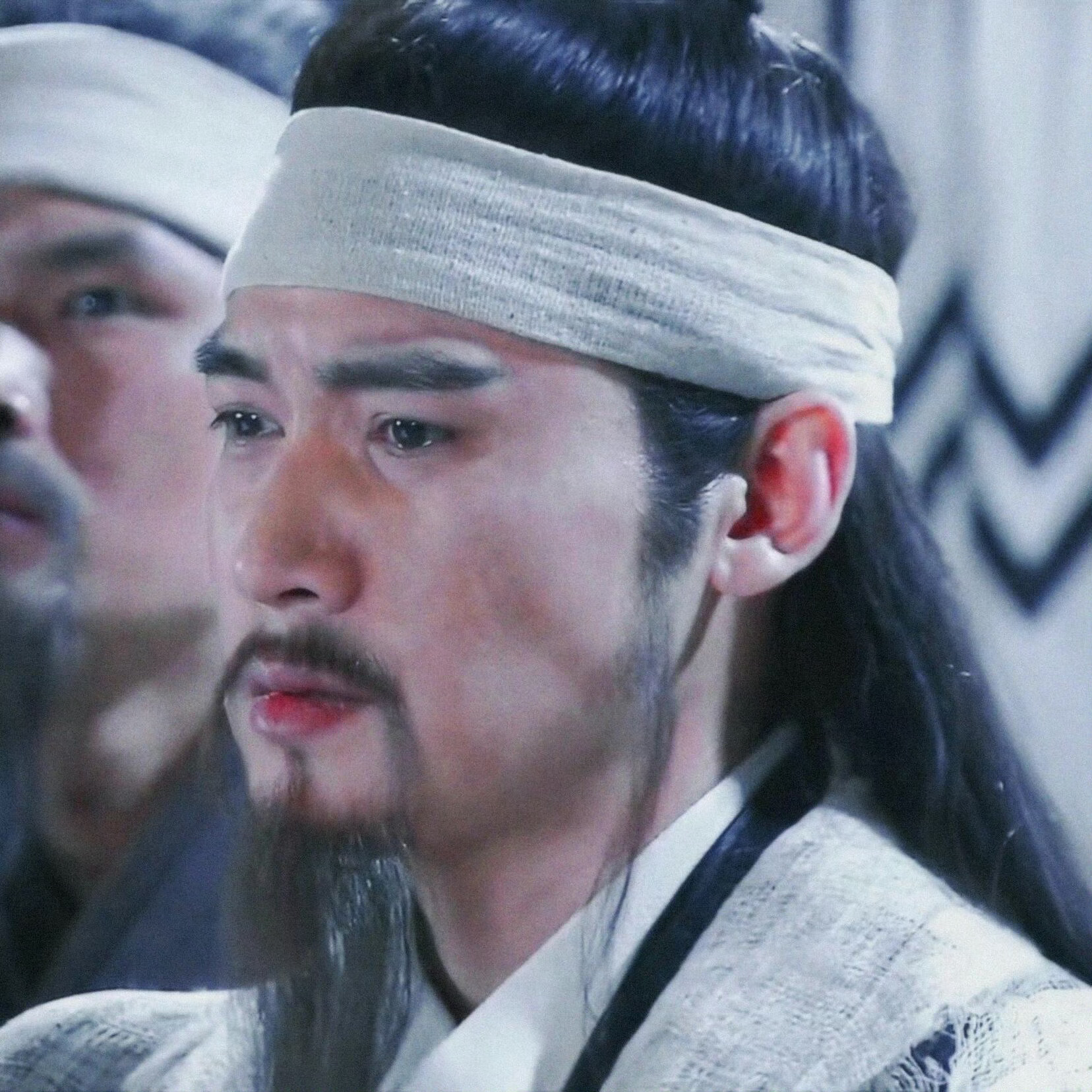 陆毅去了诸葛亮武侯祠 谁还记得陆毅饰演诸葛亮，满满的回忆。 