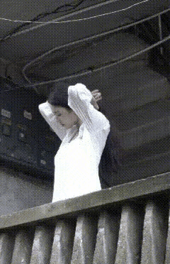 很多时候干部们不是经不起考验，关键是看拿什么来考验！

吃瓜神评 最近网上出现了