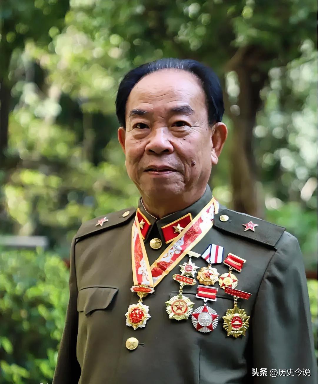 一等功臣徐家钦：南疆浴血护弹药，一生赤诚铸军魂
 
阅读此文前，诚邀您点击一下“