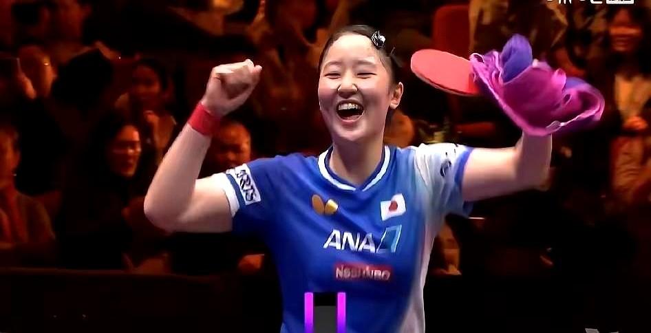 蒯曼输掉的，远不止一场决赛。

重庆冠军赛，17岁的张本美和4-3击败蒯曼，拿下