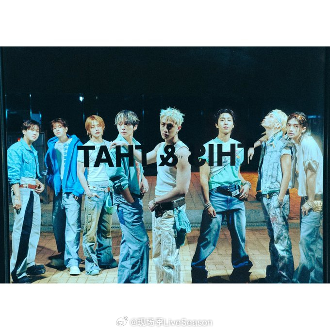 StrayKids Stray Kids的《This & That》在 YouT