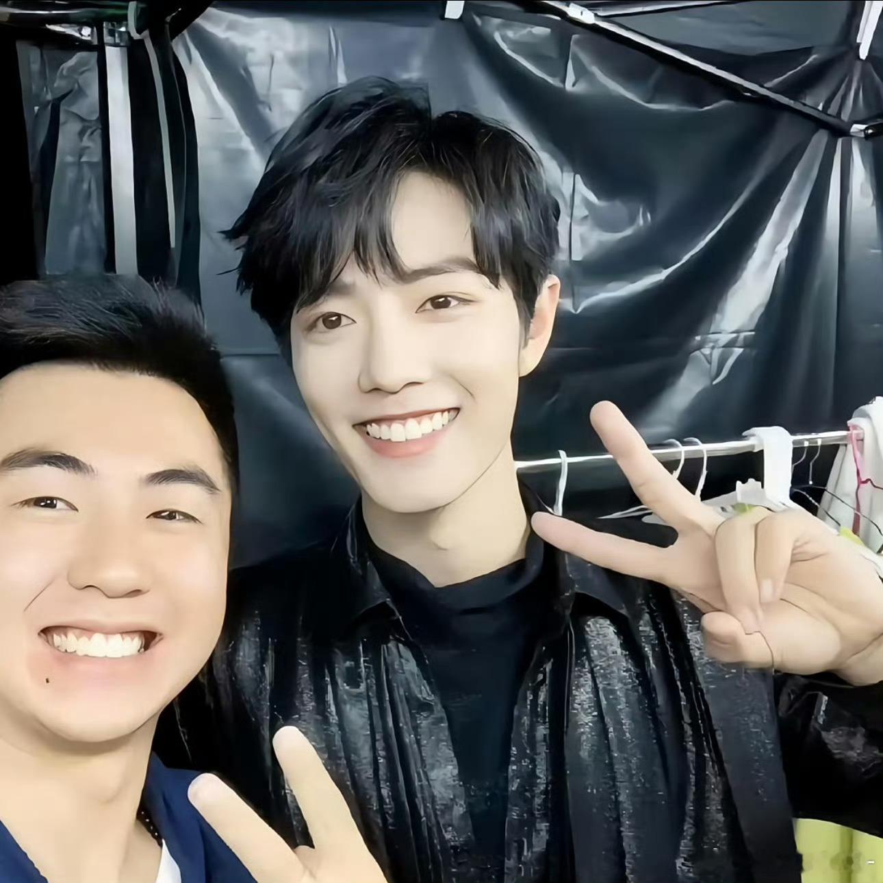 肖战的笑容好甜🥰🥰 