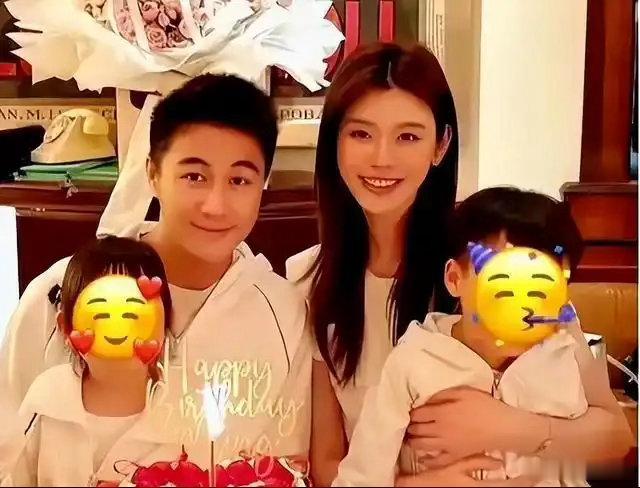 赌王长子何猷君与超模奚梦瑶的法国婚礼，表面是豪门秀恩爱，实则是精算的商业项目——