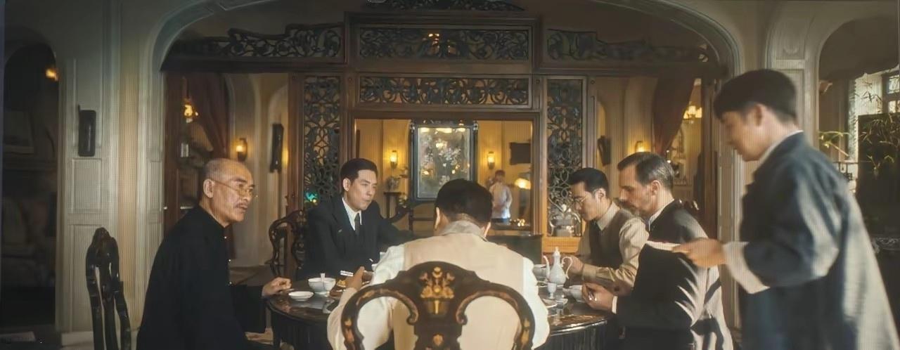 追剧《八千里路云和月》孟万福和焦师傅厨艺比赛，他靠什么获胜了？
       自