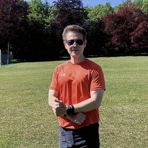 七十一岁的小七兄