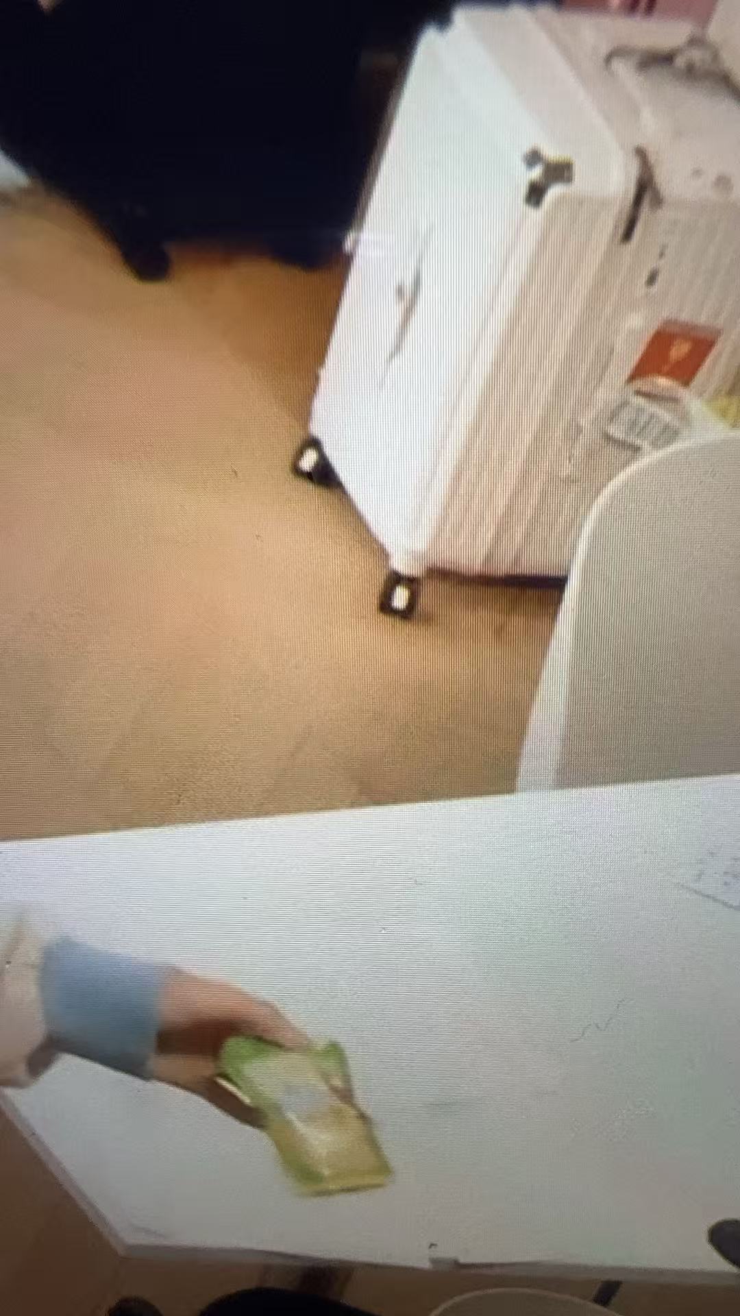 毕雯珺[超话]  老毕吃的什么 ​​​