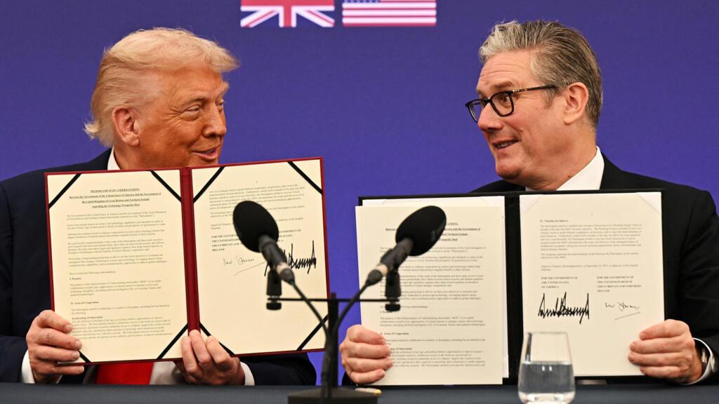 十年七位首相，特朗普的剧透兑现了。
 
当地时间6月22日，英国现任首相斯塔默在
