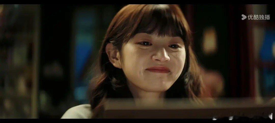 国内拍现偶的导演有点太差劲了 ​​​