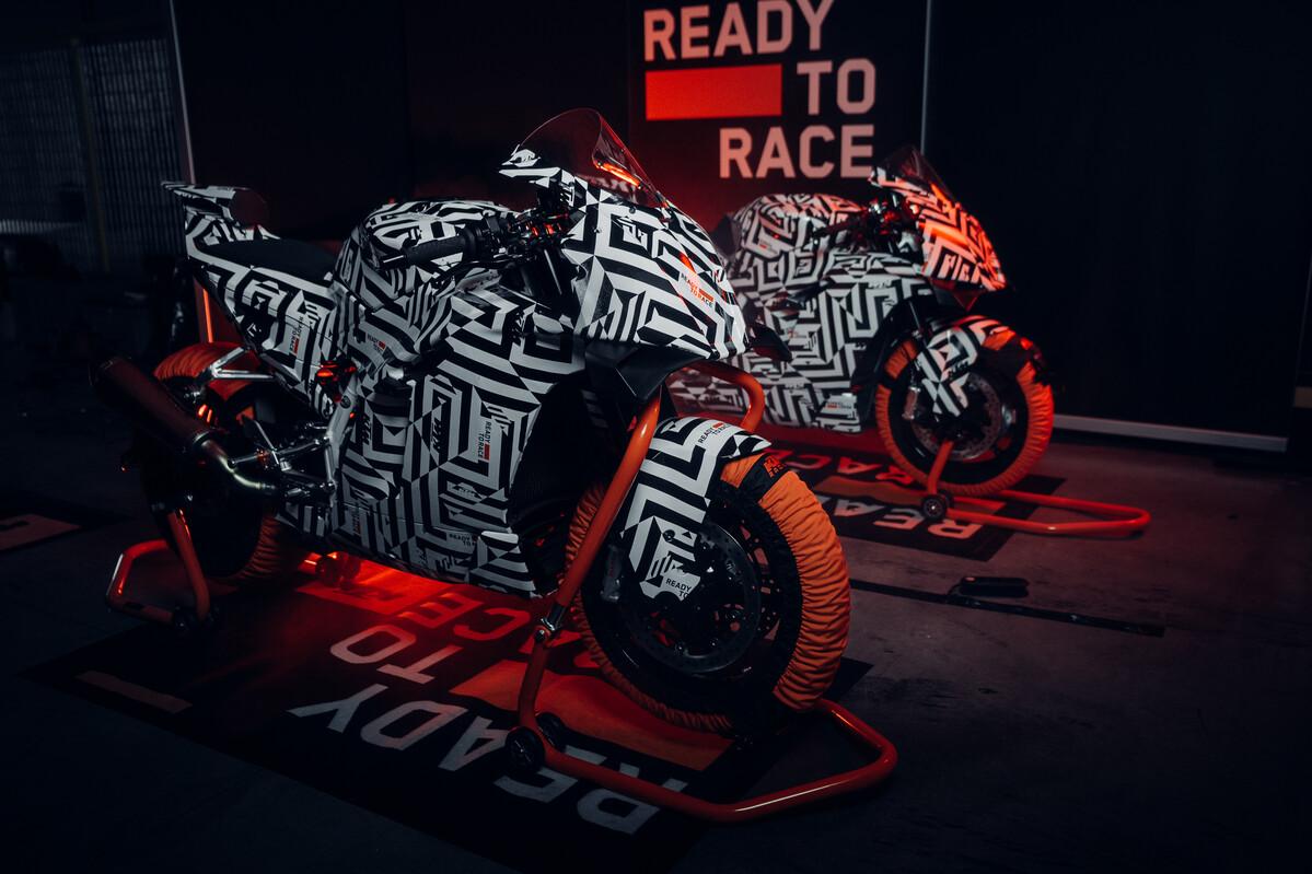 KTM990RCR.128匹马力、道路合法、GP等级大翅膀！ KTM 990 R