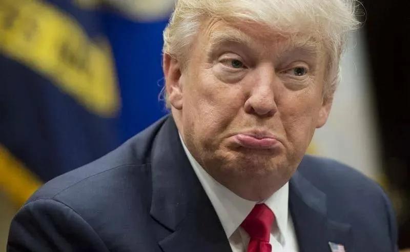 特朗普称，现在与伊朗谈判“已经太晚了”。“他们的防空系统、空军、海军以及领导层都