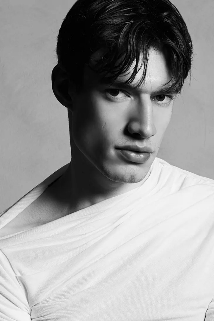 Narcissus_MMSCENE Magazine June 2026摄影：P