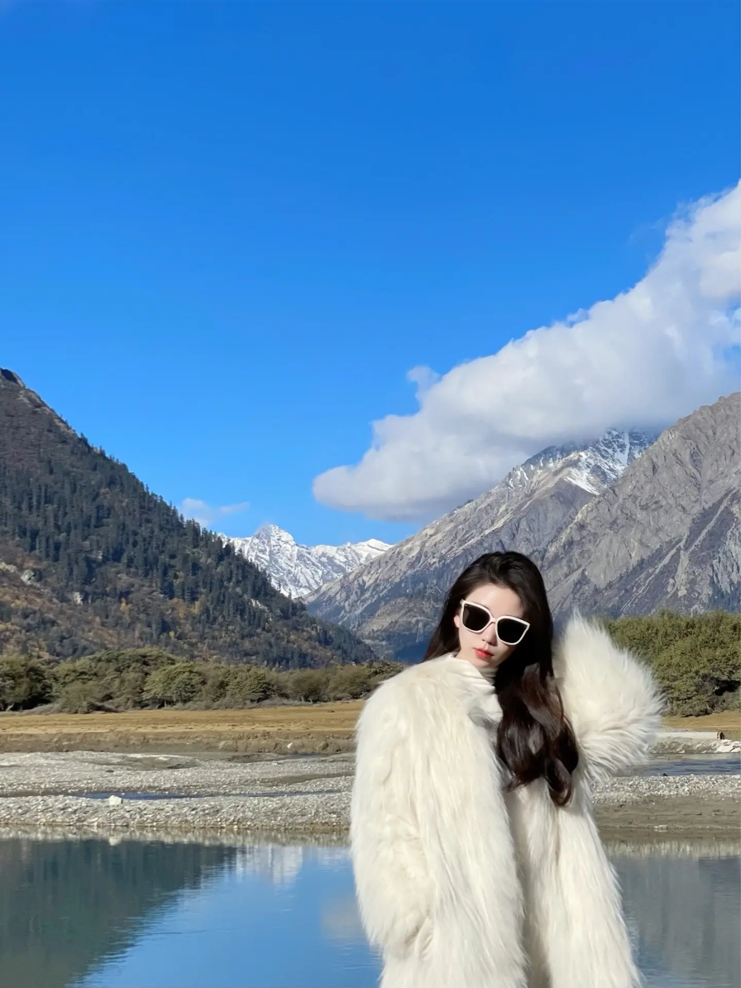 有趣的人生 一半是山川湖海。 