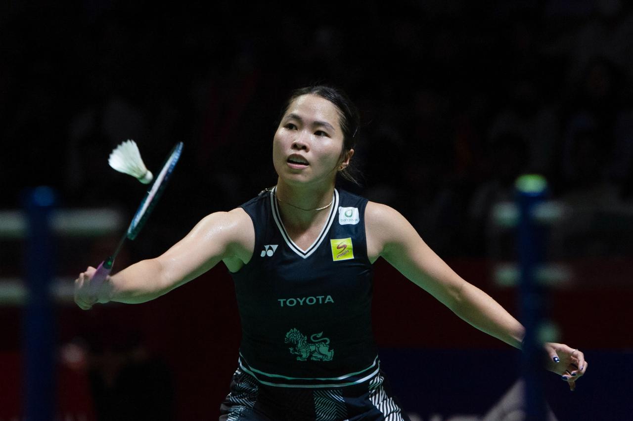 2025日本羽毛球大师赛女单半决赛赛况：玛丽丝卡和因达农晋级决赛

北京时间11