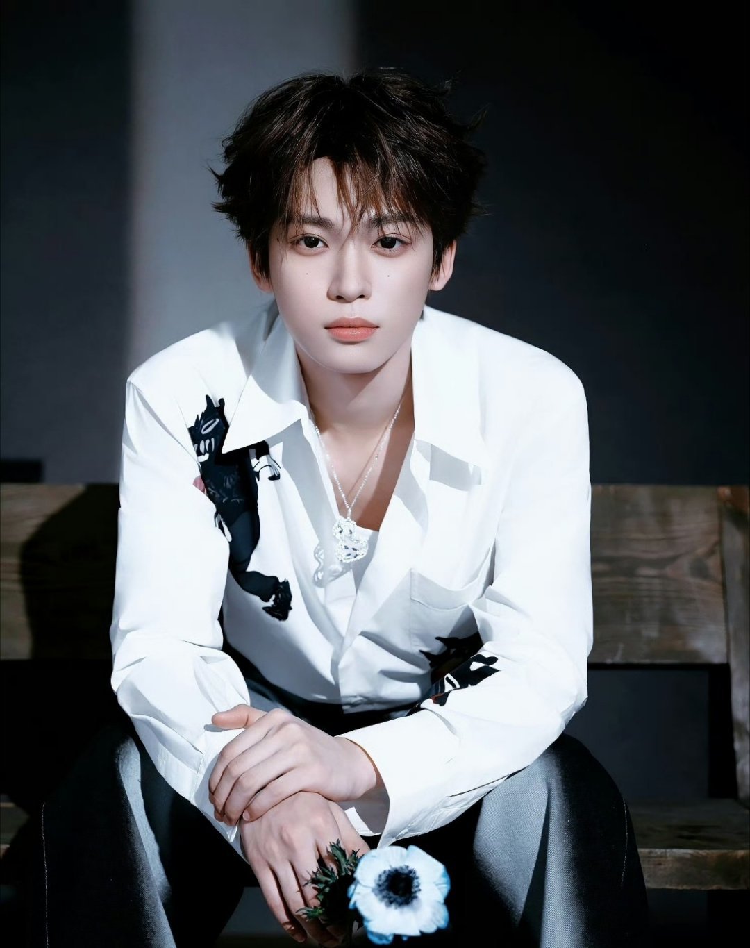 侯明昊告了梓渝粉丝侯明昊工作室起诉11名梓渝粉丝，涉恶意P图、造谣辱骂及冒充田栩