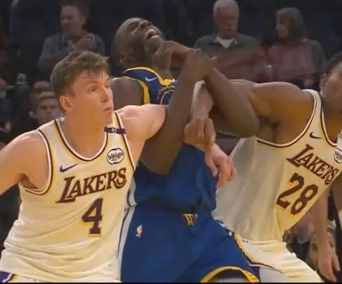 被美媒评价为最没有运动精神和体育道德三名球员，多尔特，格林和狄龙！雷霆掘金冲突掘