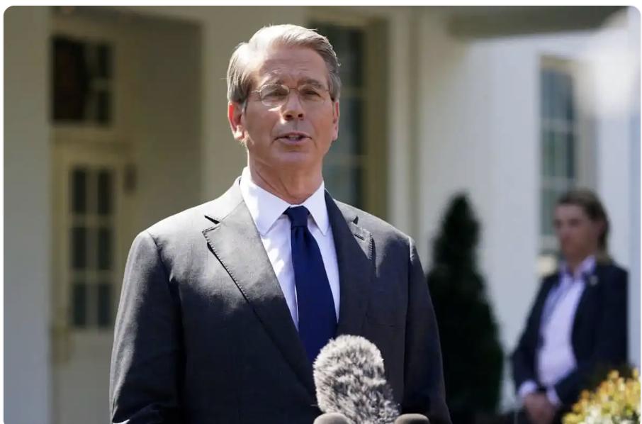 应对中国最强制裁，日本拆马达提炼稀土，美国财长直接贴脸开大，让日本放弃挣扎：全球