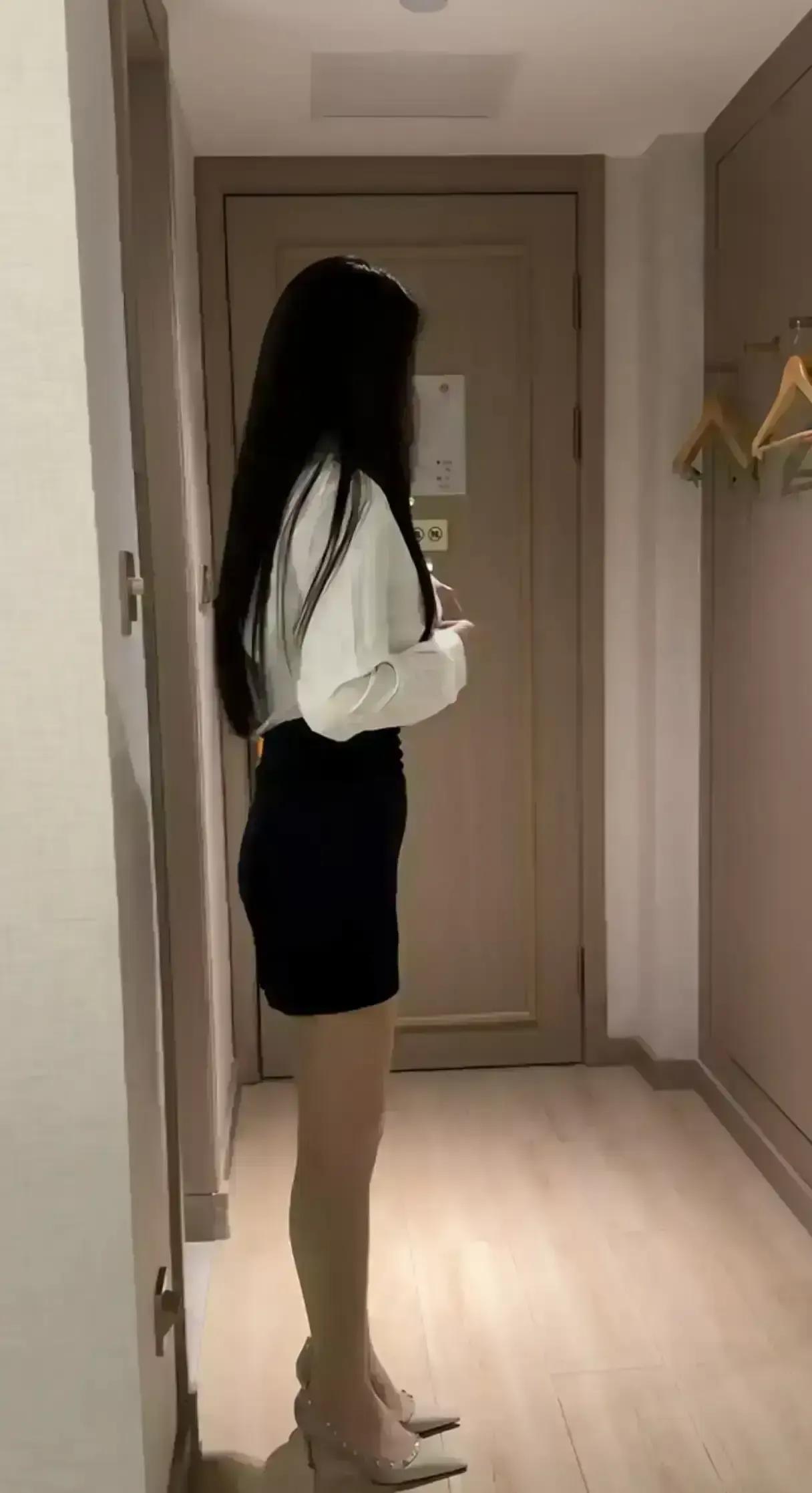 出身地域各异，成长境遇千差万别，世人皆有心中执念，三观更是各不相同。不必强求旁人