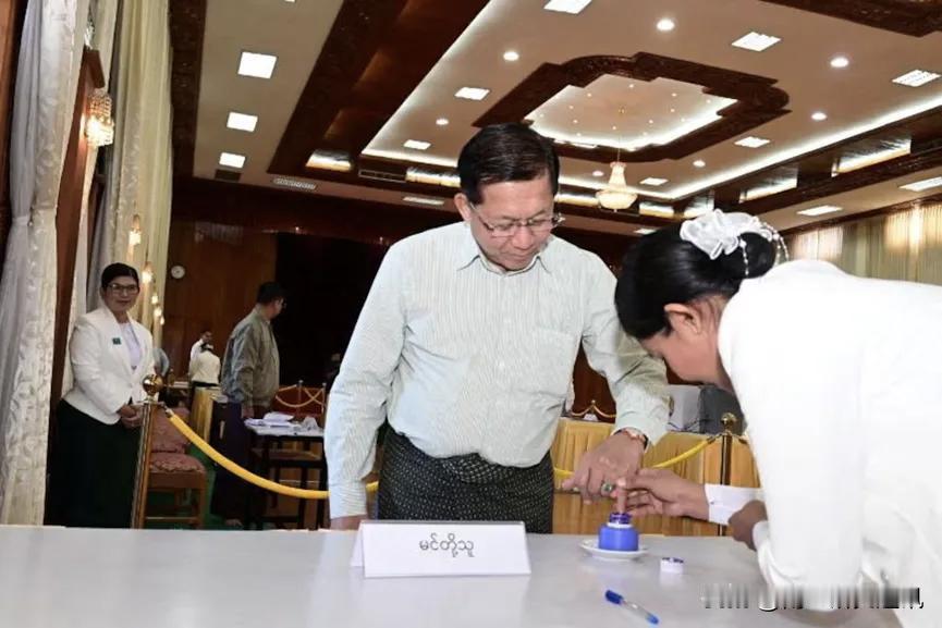 路透社、《华盛顿邮报》1月2日、3日报道，缅甸军方支持的政党在全国选举第一阶段中