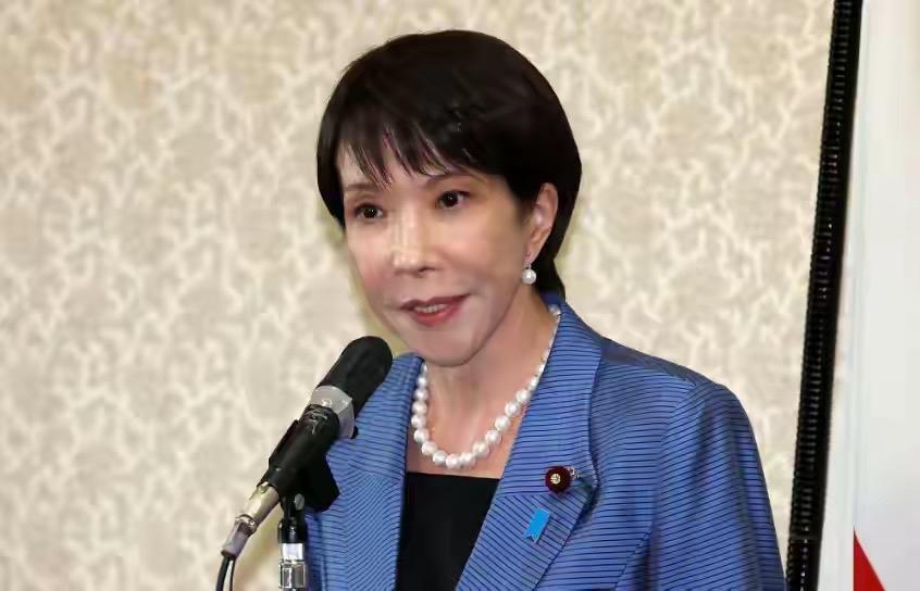 日本明年会开战吗？

现在谁都知道日本要动手了。俄罗斯在欧洲打乌克兰。美国在中东