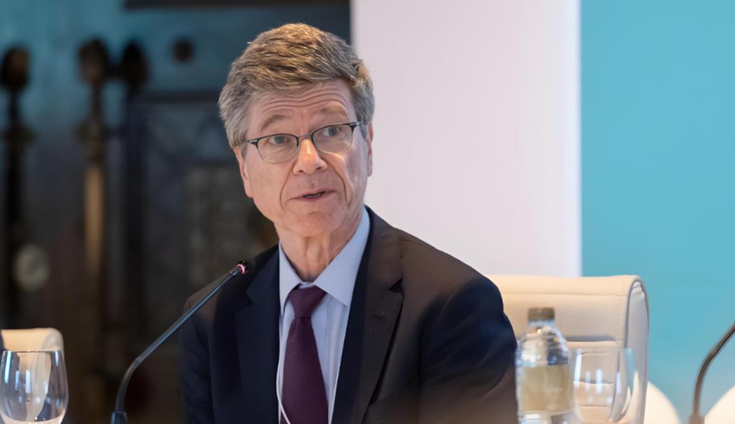 如果一个国家境内有美军基地，它就不是主权国家，哥伦比亚大学终身教授杰弗里・萨克斯