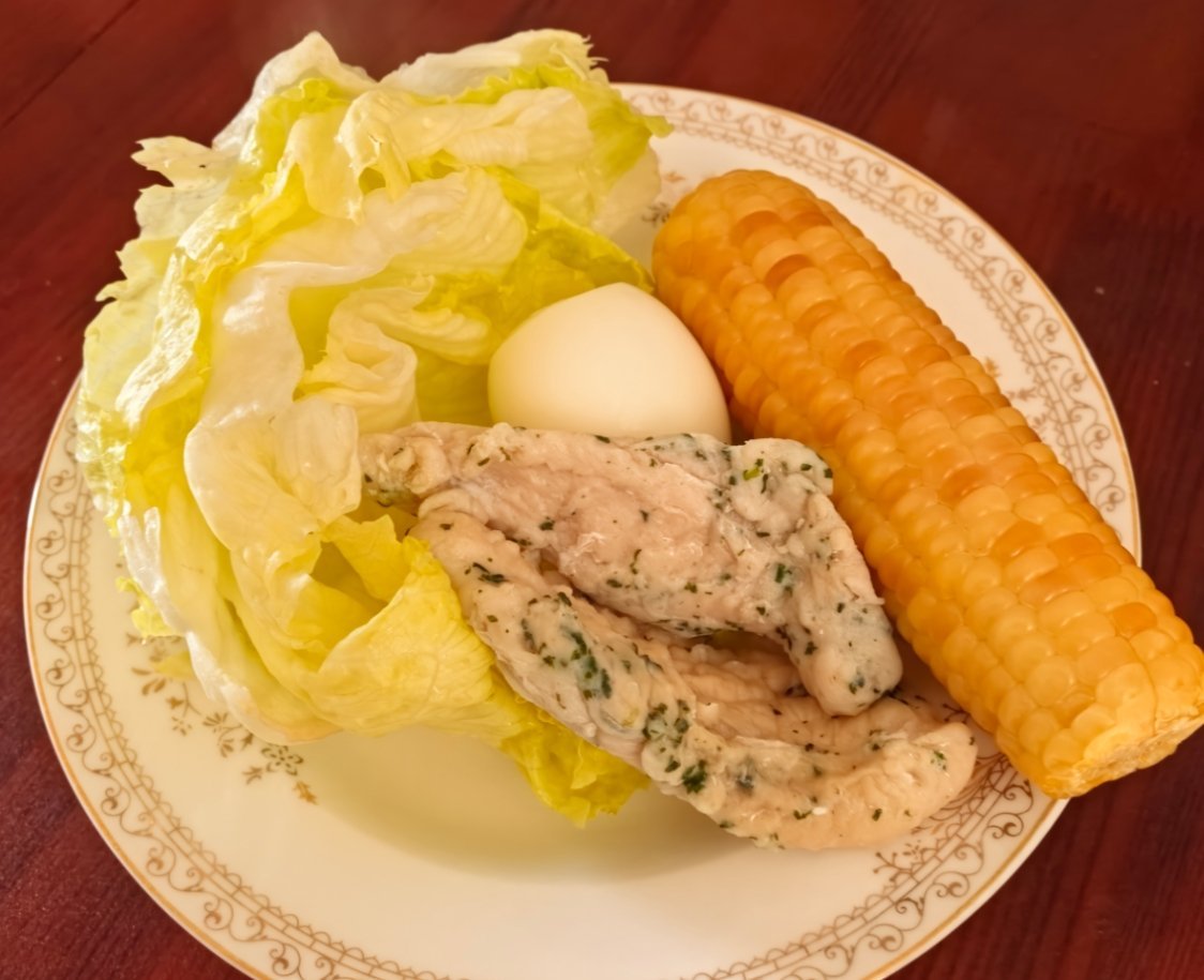 在山姆买食材搭配健身餐简直太经济实惠了18.9元的鸡蛋，49.9的玉米，99.9