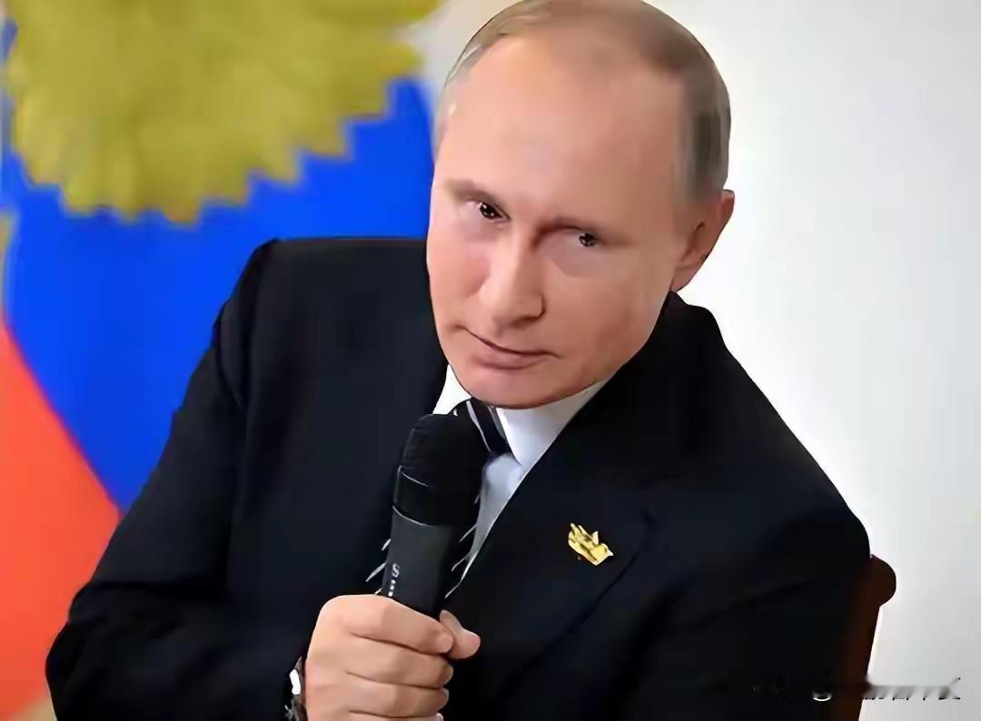 日本防卫省，4月22日凌晨俄罗斯舰队经过日本上西水道向东北航行，日本当局十分恐惧