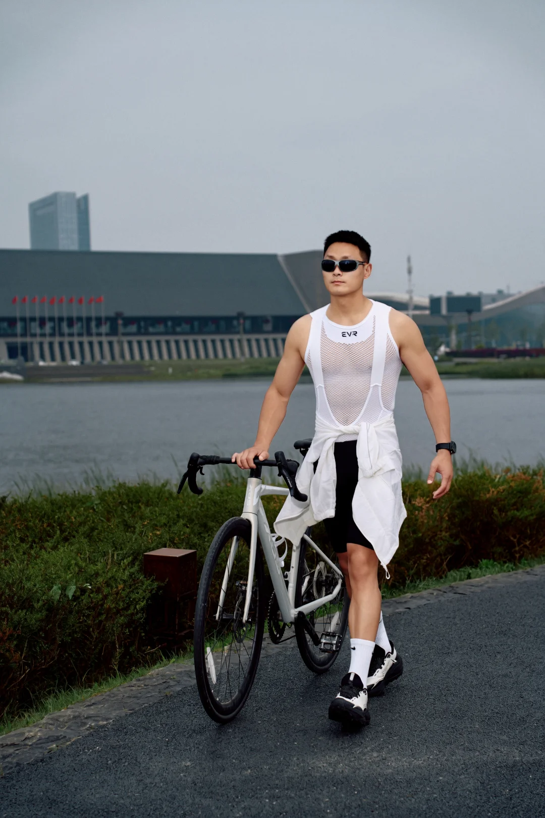 趁凉快，有uu 要一起骑车吗🚴🏻‍♂️