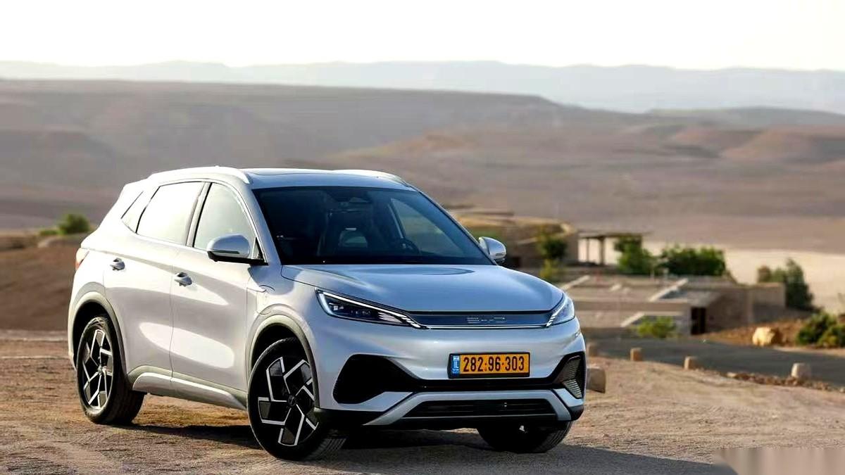 刚看到个新闻，差点把水喷出来。
以色列军方，正在紧急回收发给军官的奇瑞汽车。
理