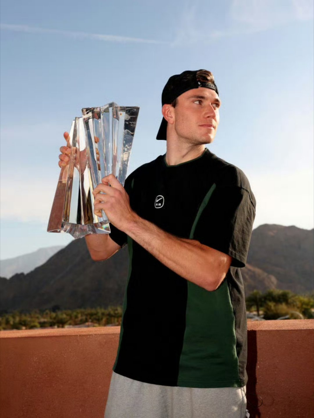 辛纳首夺巴黎大师赛冠军ATP全年9站大师赛，冠亚军分别为：印第安维尔斯：德雷珀?