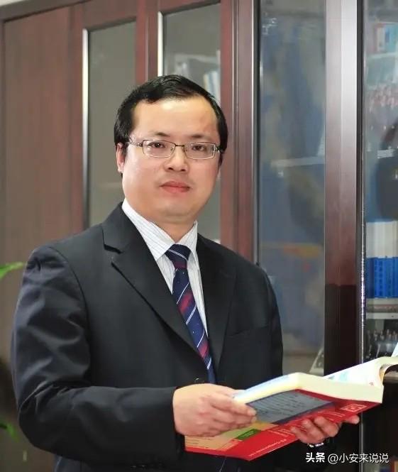 我先搜索确认这条新闻的具体事实，确保基于真实信息创作。
现在我已经确认了所有关键