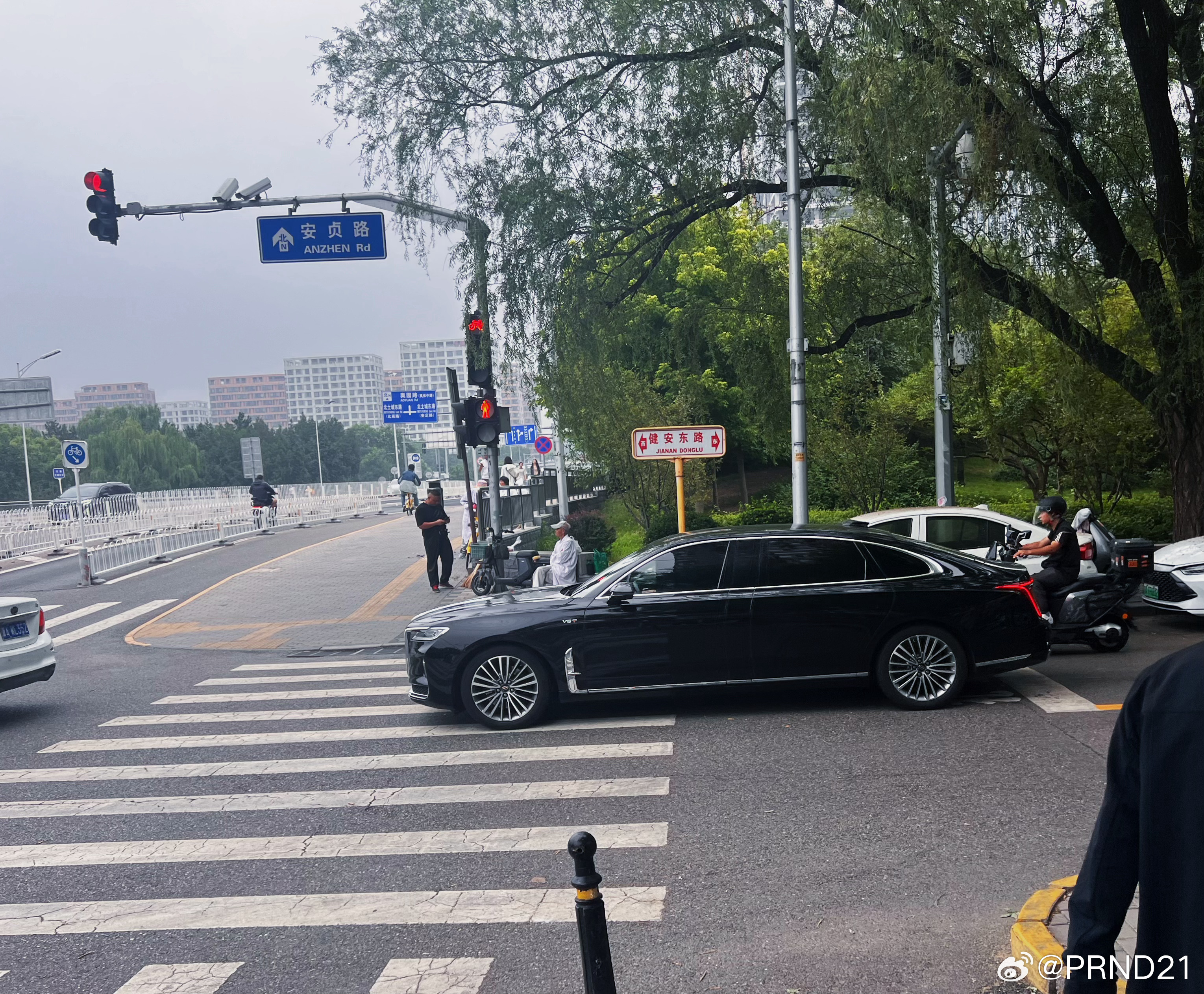 AG6的H9+，那的确是大佬车了…… 