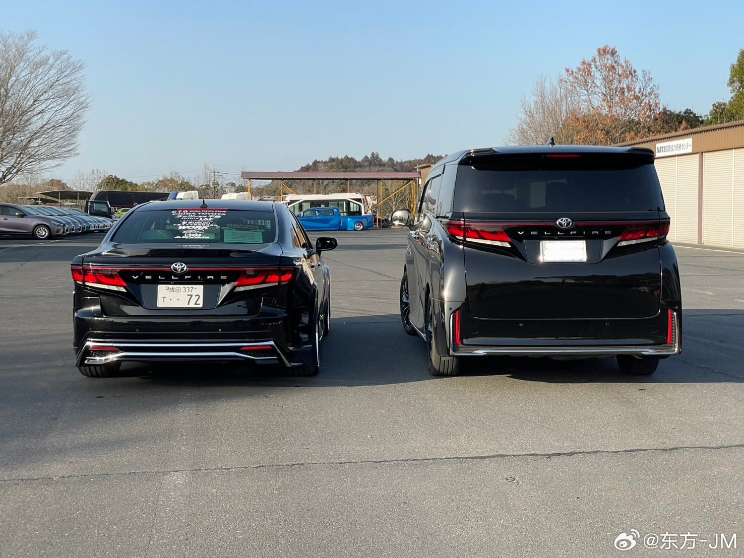 威尔法轿车和威尔法真的同框了，不是AI。NATS学生作品预计本周要真正上路首航了