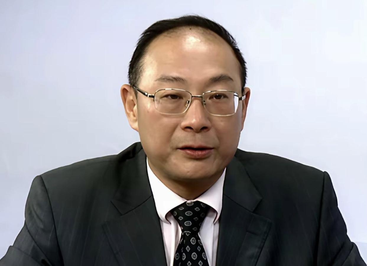 金灿荣教授表示：只要中国不犯大错，有朝一日，当中国的GDP达到日本的10倍时，就